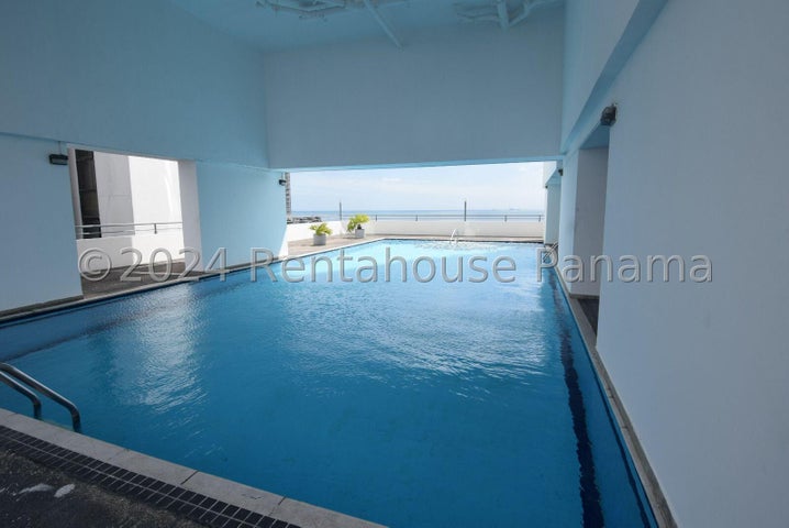 Sophisticated Apartment